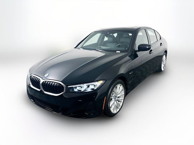 2023 BMW 3 Series 330e