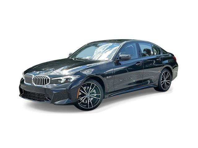 2023 BMW 3 Series 330e