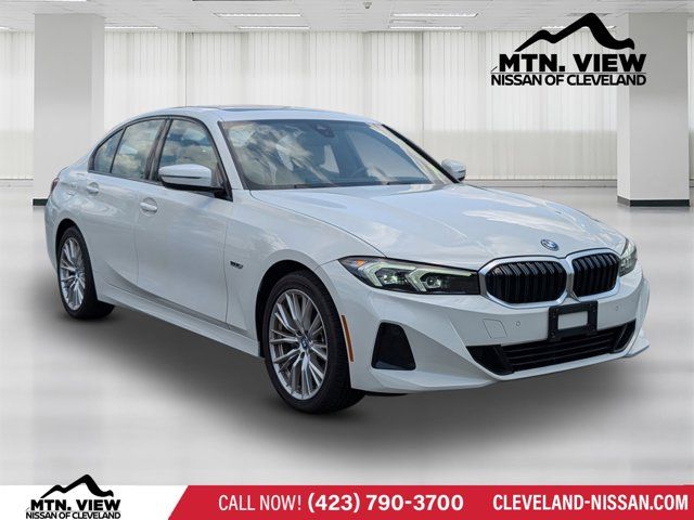 2023 BMW 3 Series 330e