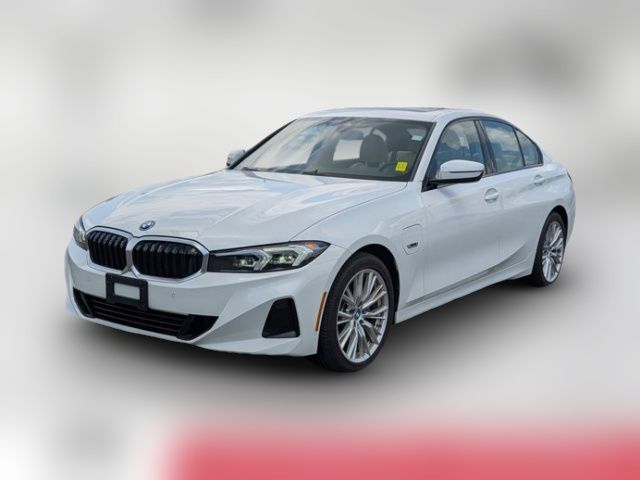 2023 BMW 3 Series 330e