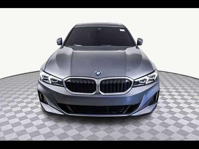 2023 BMW 3 Series 330e