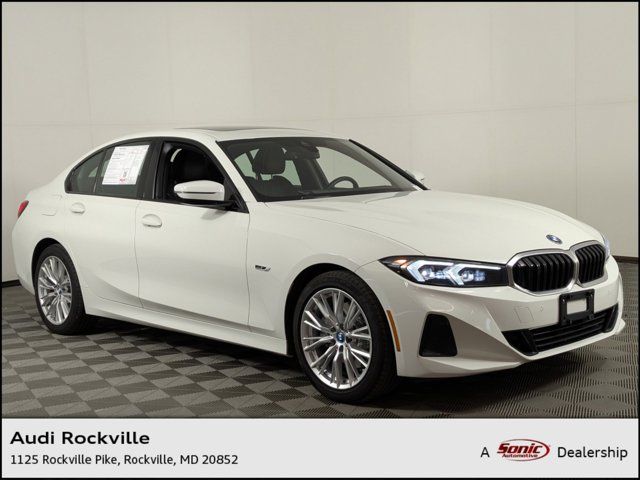 2023 BMW 3 Series 330e