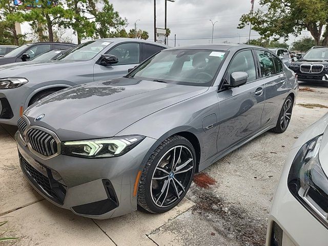 2023 BMW 3 Series 330e