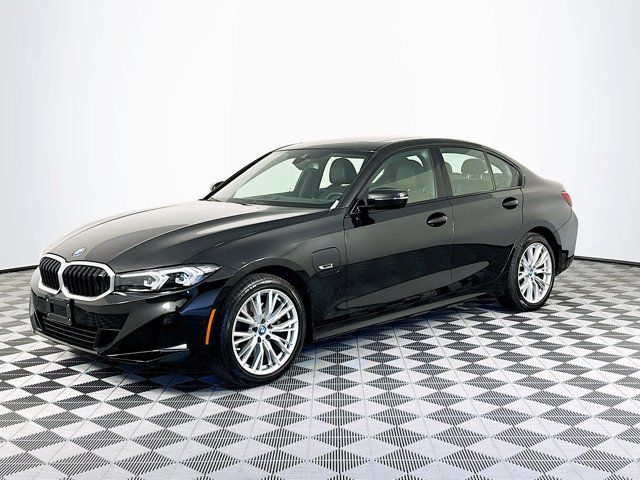 2023 BMW 3 Series 330e