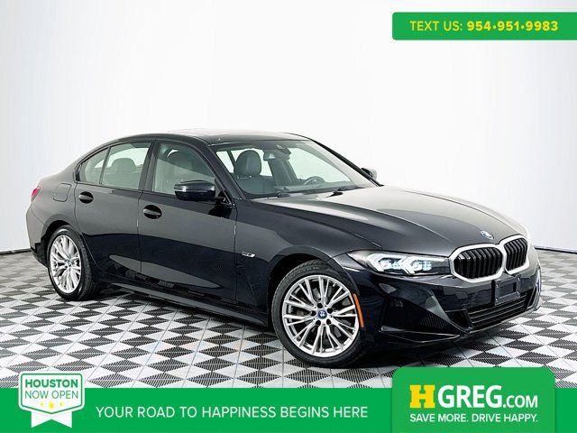 2023 BMW 3 Series 330e