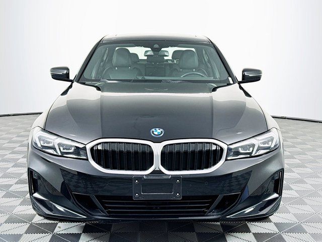 2023 BMW 3 Series 330e