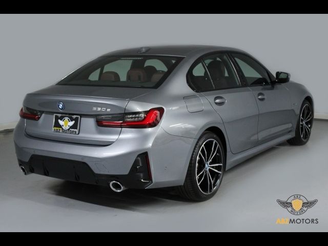 2023 BMW 3 Series 330e