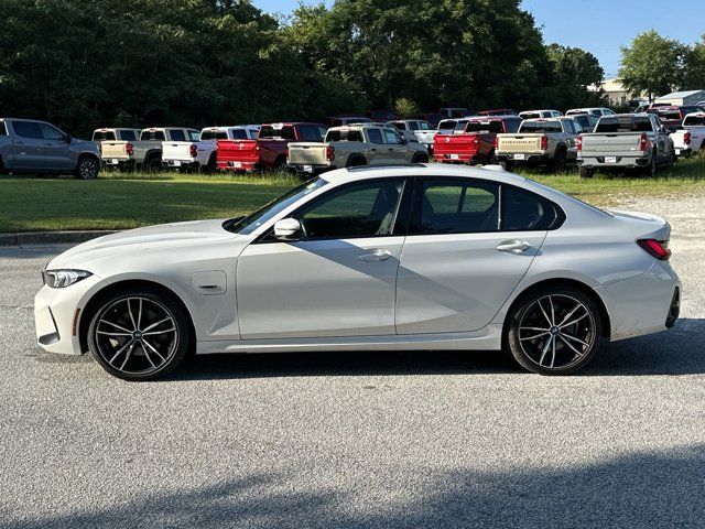 2023 BMW 3 Series 330e