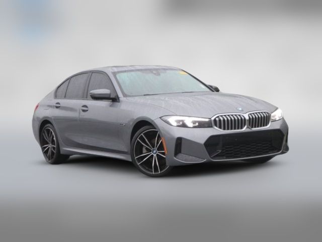 2023 BMW 3 Series 330e
