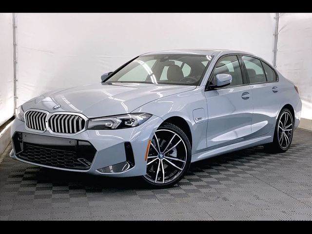 2023 BMW 3 Series 330e