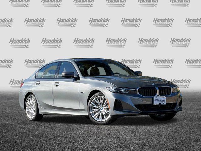 2023 BMW 3 Series 330e