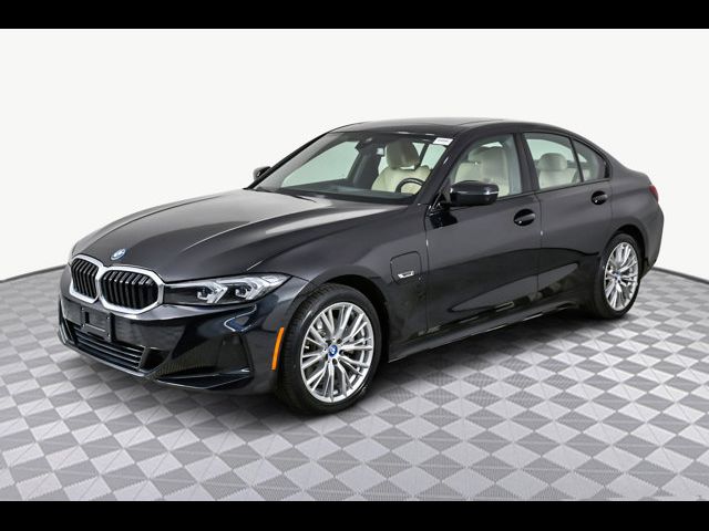 2023 BMW 3 Series 330e