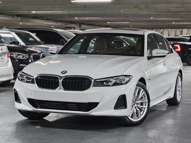 2023 BMW 3 Series 330e