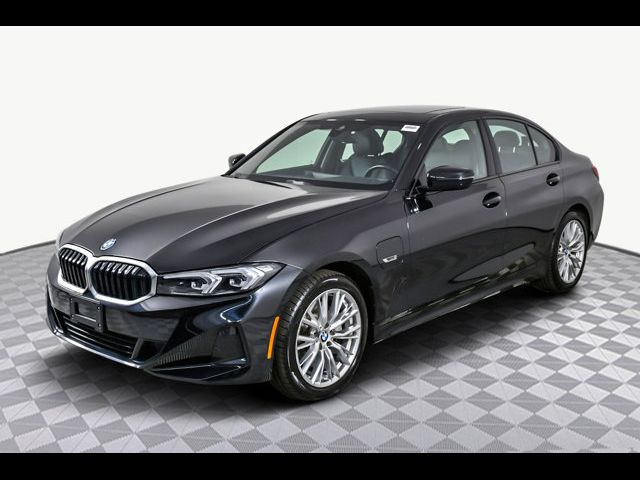 2023 BMW 3 Series 330e