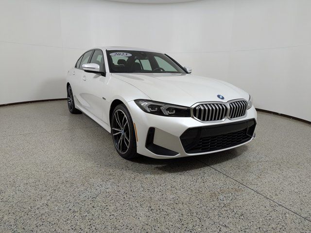 2023 BMW 3 Series 330e