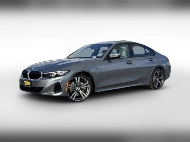 2023 BMW 3 Series 330e