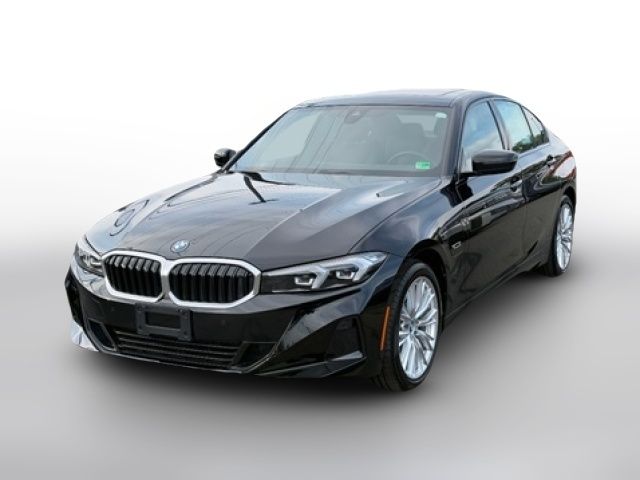 2023 BMW 3 Series 330e