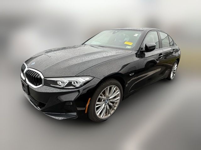 2023 BMW 3 Series 330e