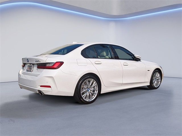 2023 BMW 3 Series 330e