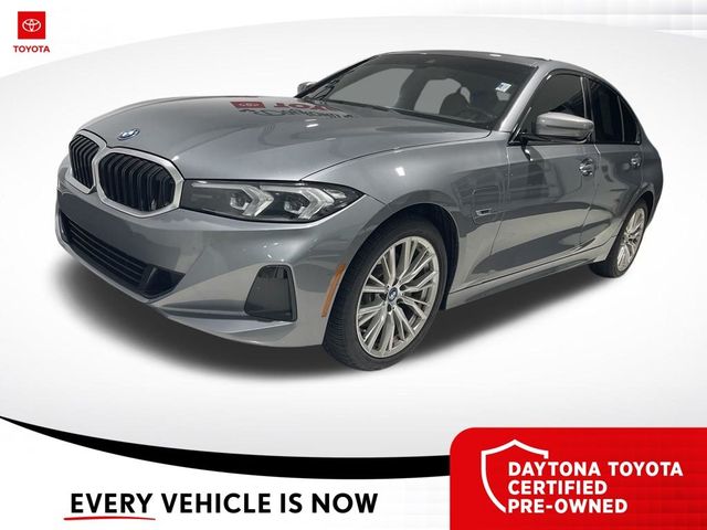 2023 BMW 3 Series 330e