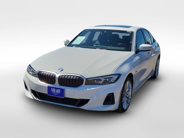 2023 BMW 3 Series 330e