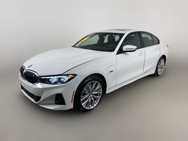 2023 BMW 3 Series 330e