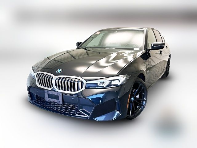 2023 BMW 3 Series 330e