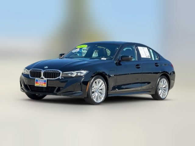 2023 BMW 3 Series 330e