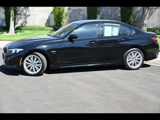 2023 BMW 3 Series 330e