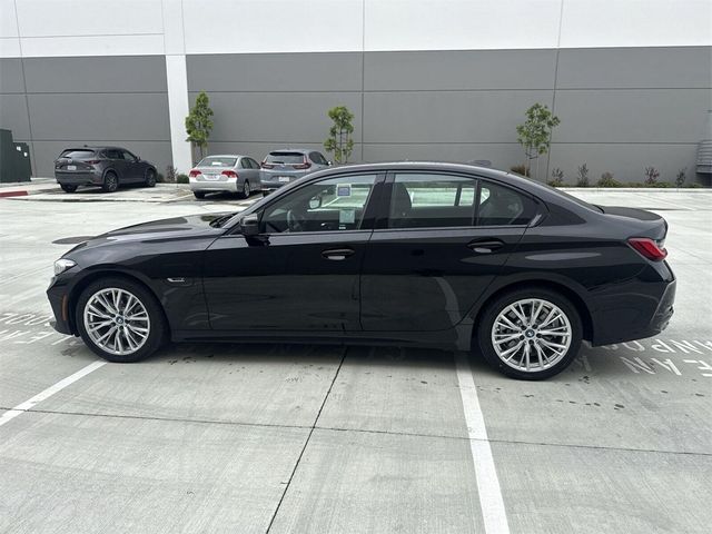 2023 BMW 3 Series 330e