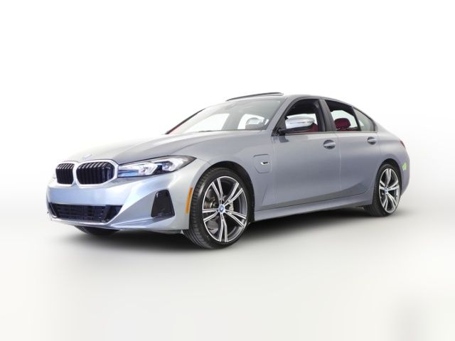 2023 BMW 3 Series 330e