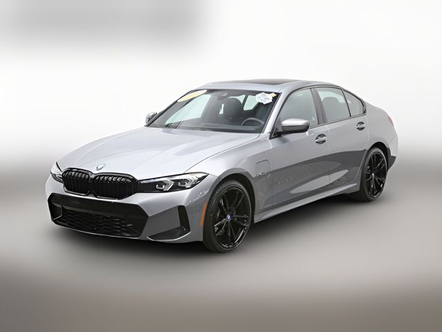 2023 BMW 3 Series 330e
