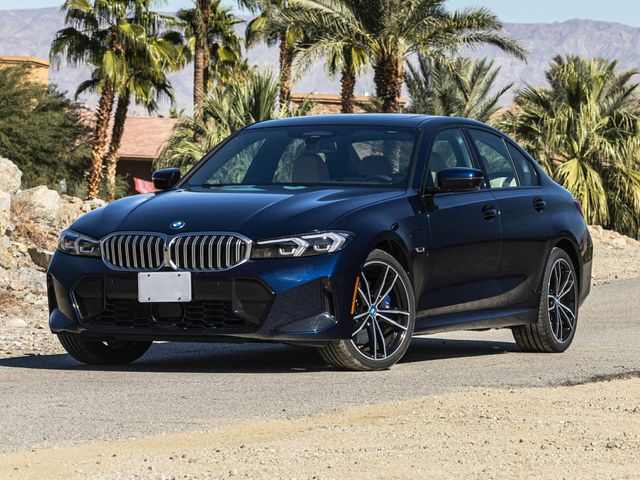 2023 BMW 3 Series 330e