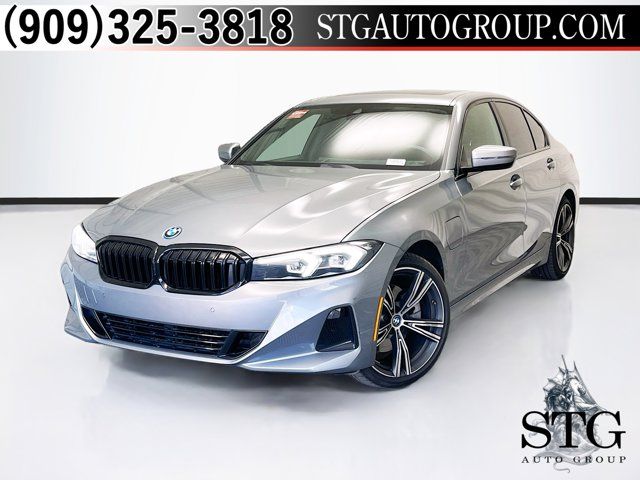 2023 BMW 3 Series 330e