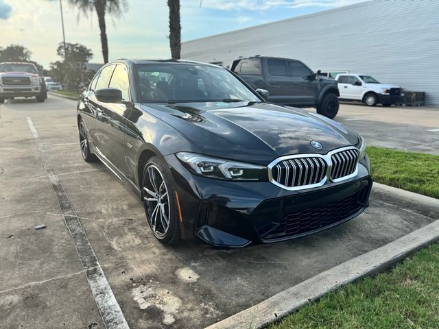 2023 BMW 3 Series 330e