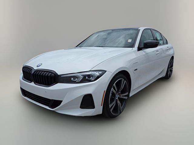 2023 BMW 3 Series 330e
