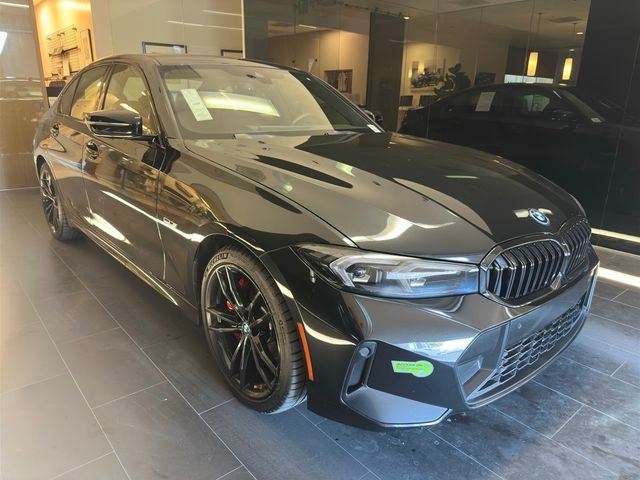 2023 BMW 3 Series 330e