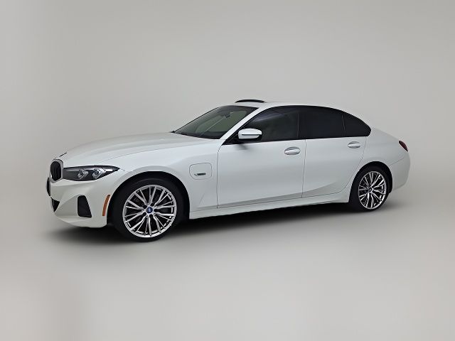 2023 BMW 3 Series 330e