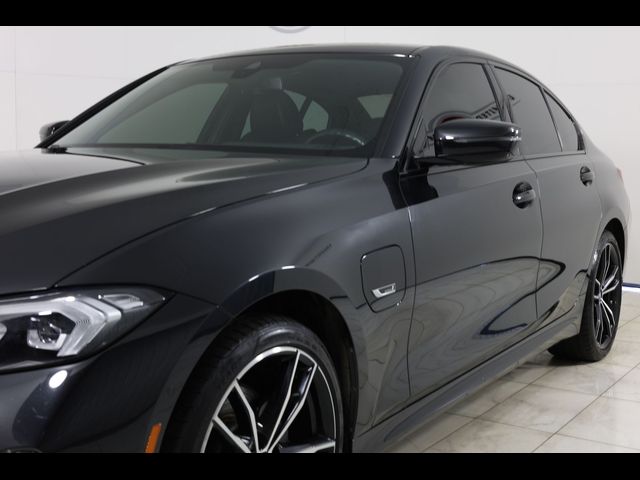 2023 BMW 3 Series 330e