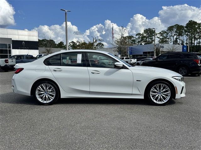 2023 BMW 3 Series 330e