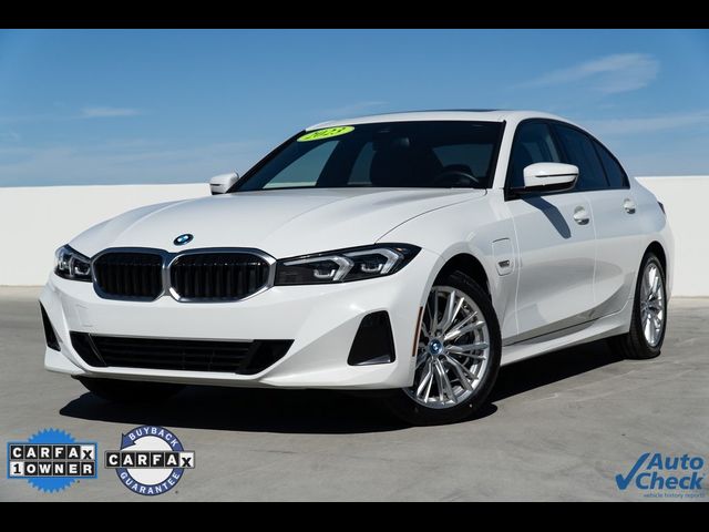 2023 BMW 3 Series 330e