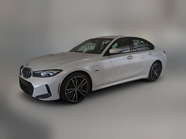 2023 BMW 3 Series 330e