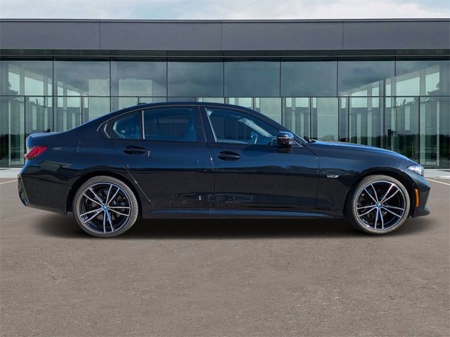 2023 BMW 3 Series 330e