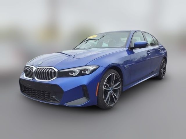 2023 BMW 3 Series 330e