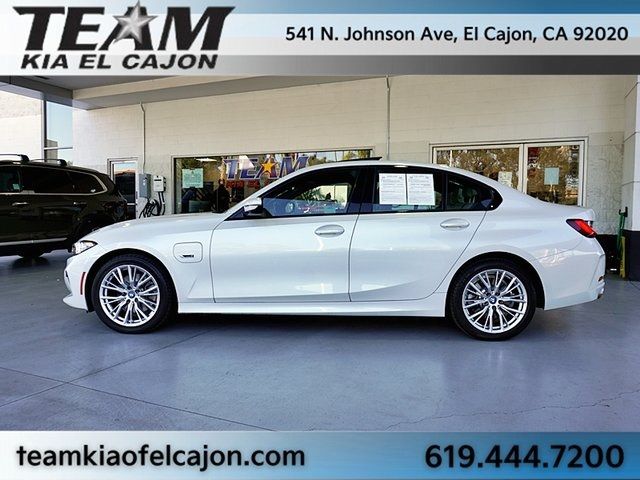 2023 BMW 3 Series 330e