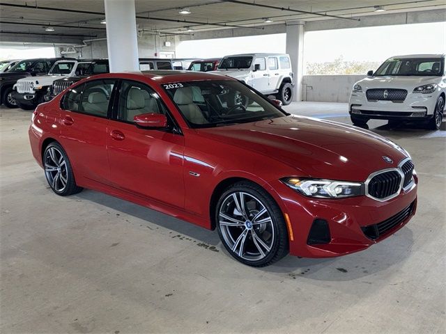 2023 BMW 3 Series 330e