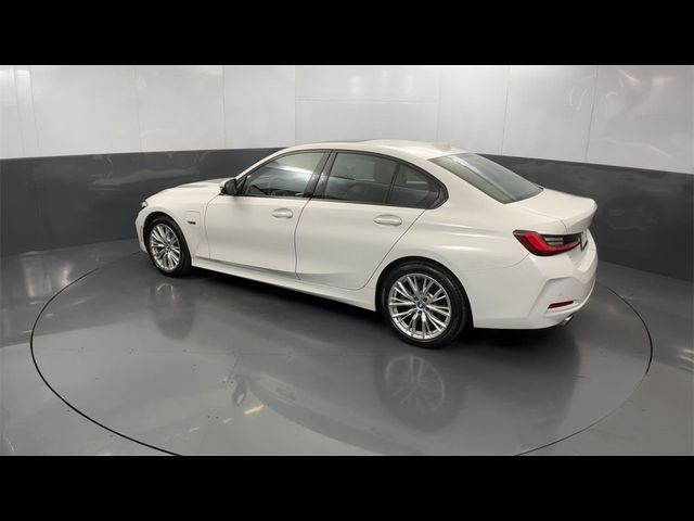 2023 BMW 3 Series 330e