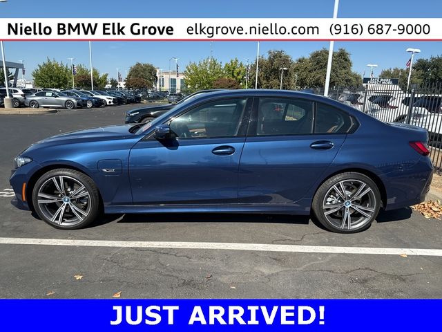 2023 BMW 3 Series 330e xDrive