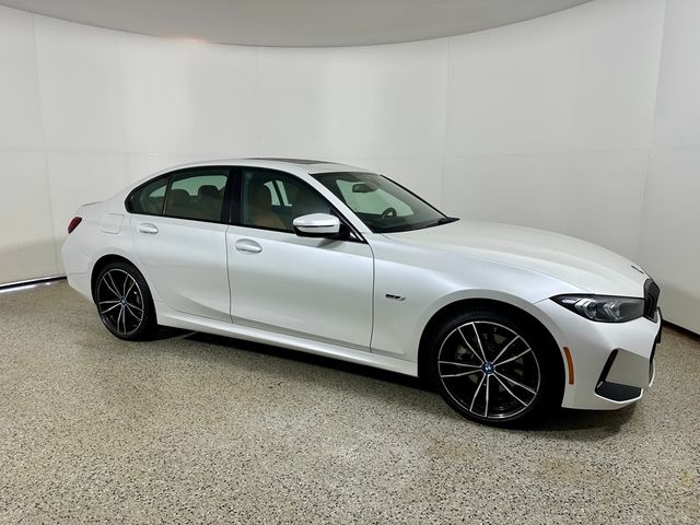 2023 BMW 3 Series 330e xDrive