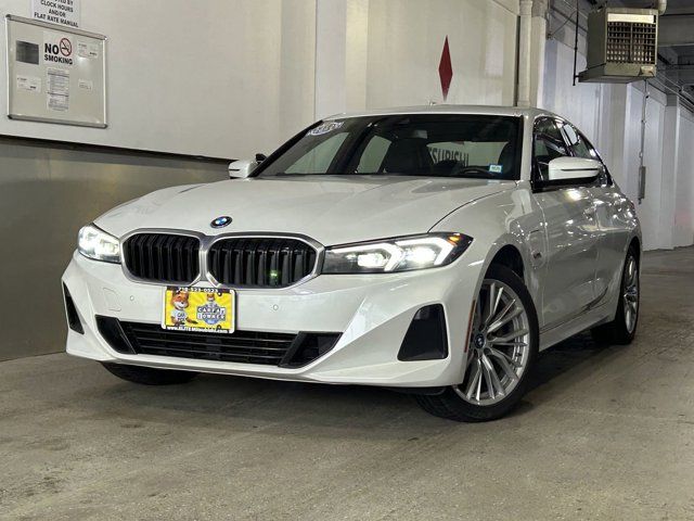 2023 BMW 3 Series 330e xDrive